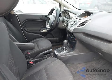 2013 Ford Fiesta Se z USA, uszkodzony, nr VIN 3FADP4BJXDM158364